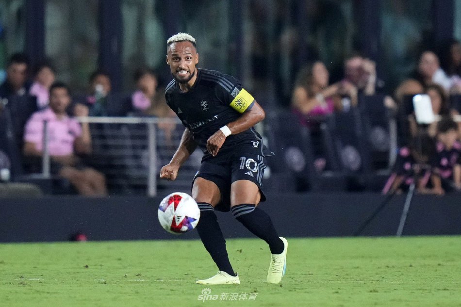 你需要我继 你需要我继