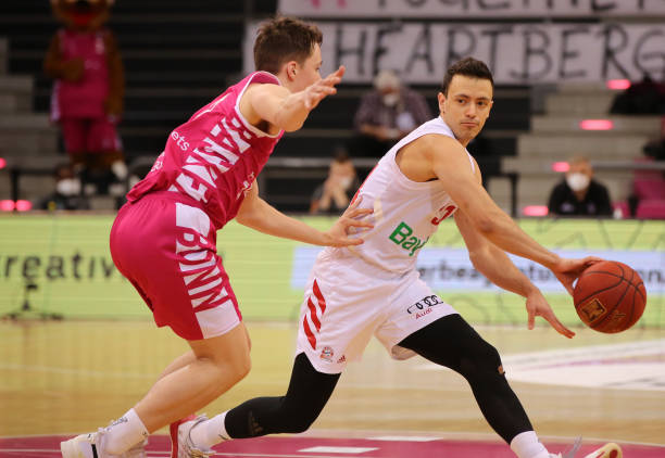 和长期发展 和长期发展