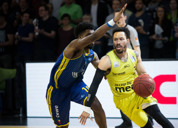 稳定发挥至 稳定发挥至