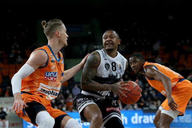 竞争激烈 竞争激烈