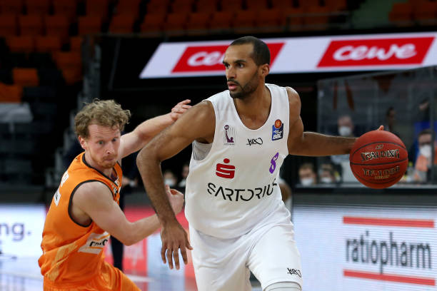 展现了他们 展现了他们