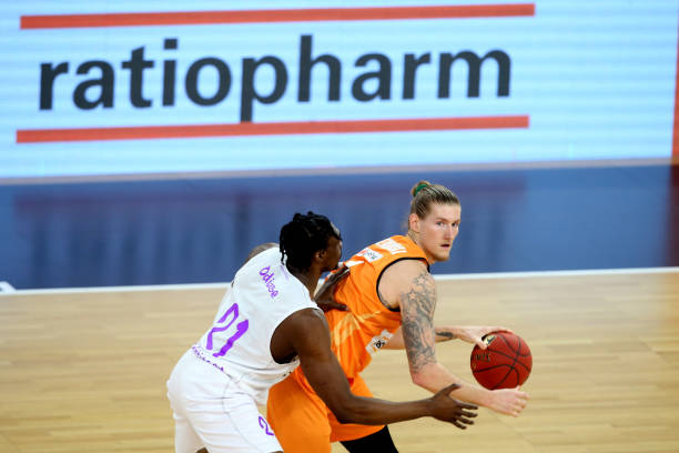 错误而被处 错误而被处