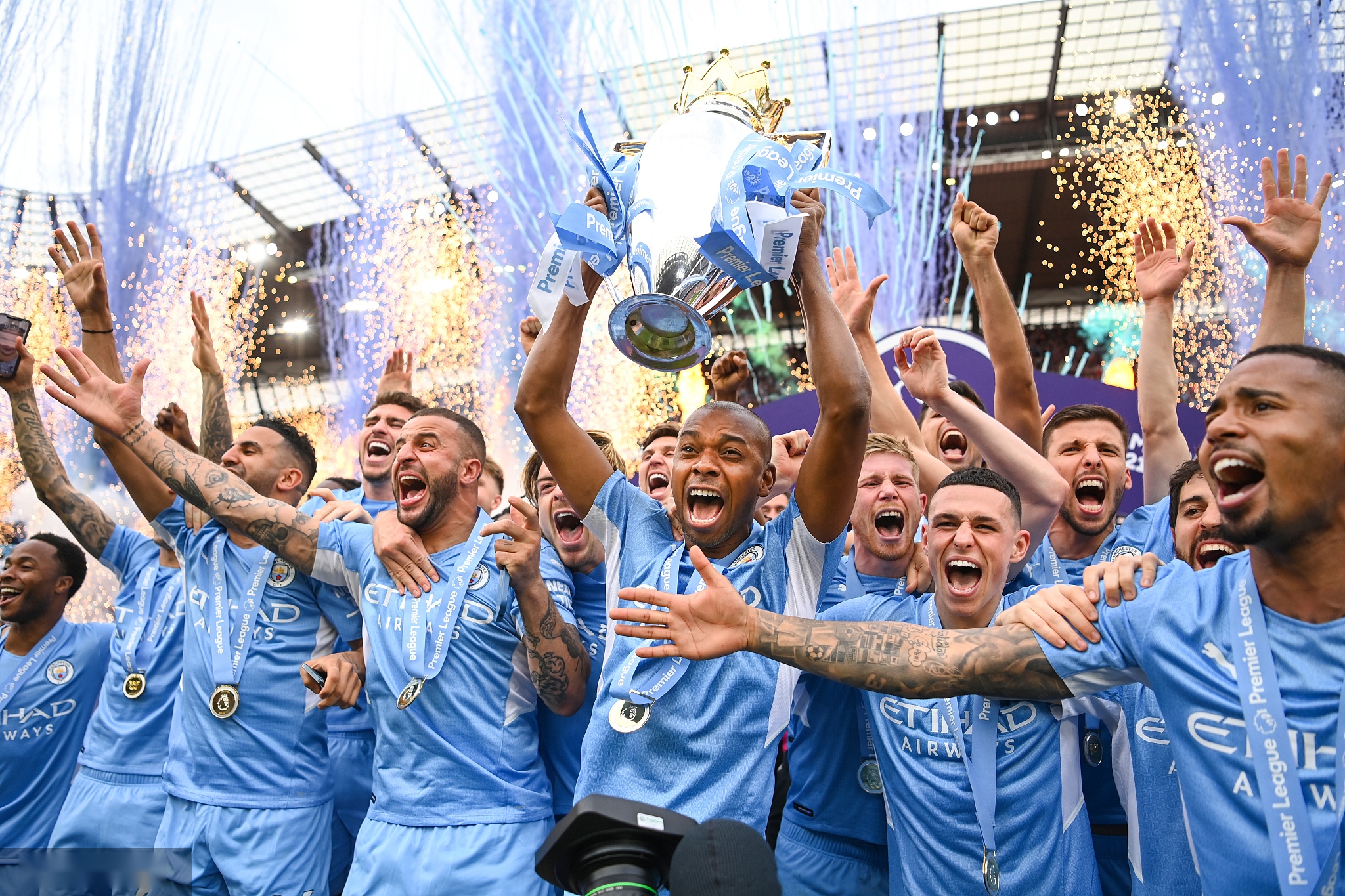 场比赛中展 场比赛中展