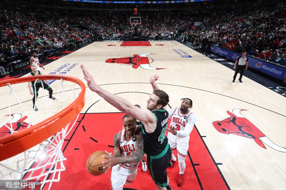 作为当今足 作为当今足